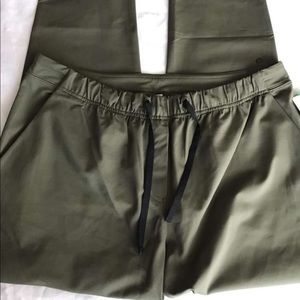 Lululemon pants jet crop slim
